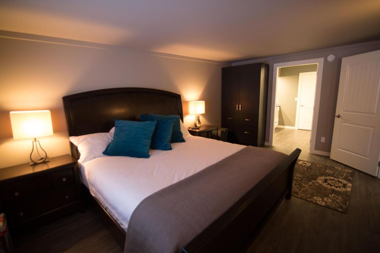 Clipperton Suite By Revelstoke Vacations Екстер'єр фото